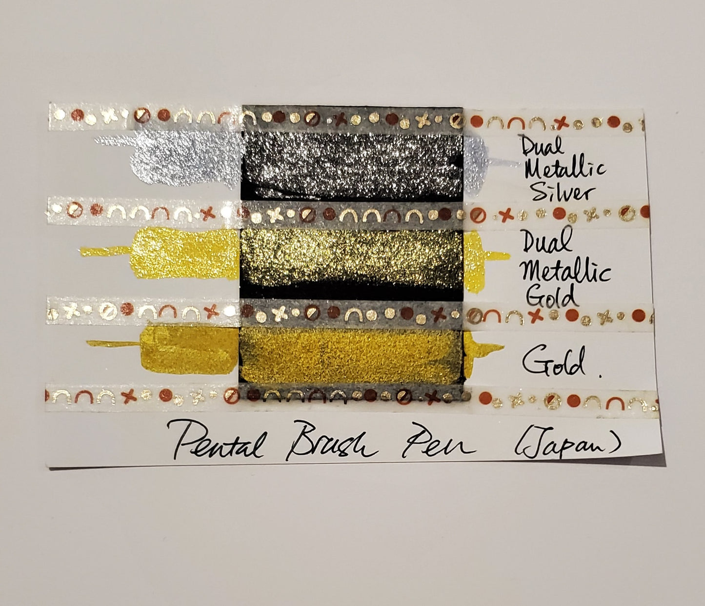 Gold Blush Pen (Japan)