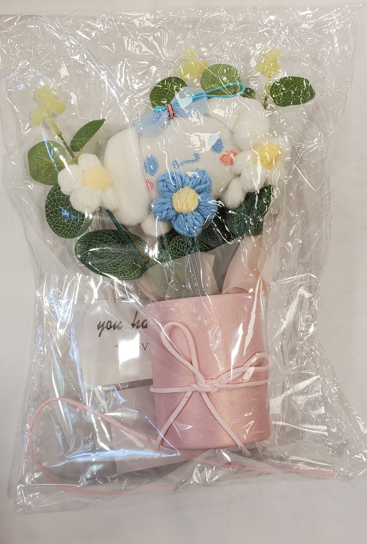 1 set of Plush Bouquet, Including a Plush Doll and Gift Bag