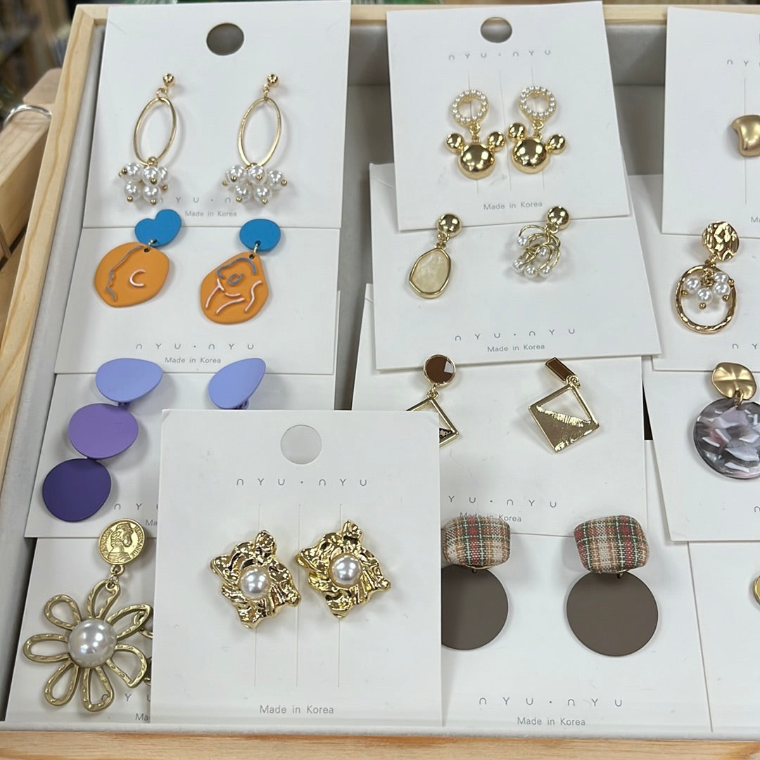 Earrings耳環